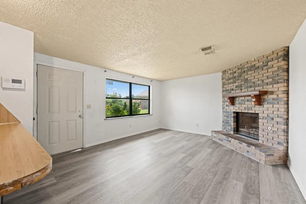Photo 9 — 7611 NW 113th Place, Oklahoma City, OK 73162