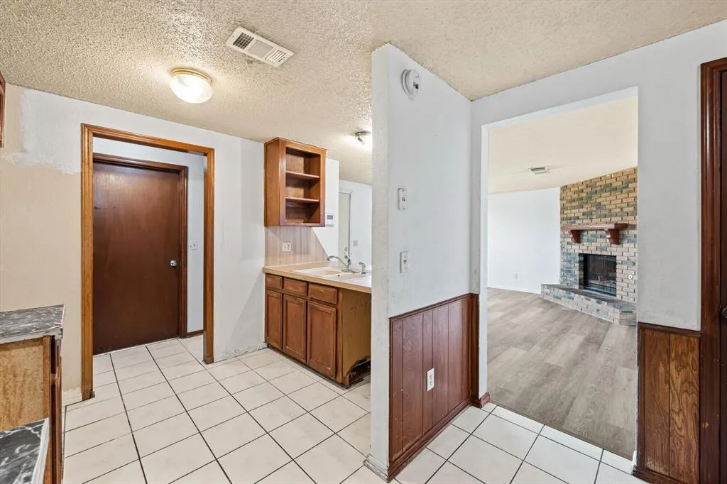 Photo 11 — 7611 NW 113th Place, Oklahoma City, OK 73162