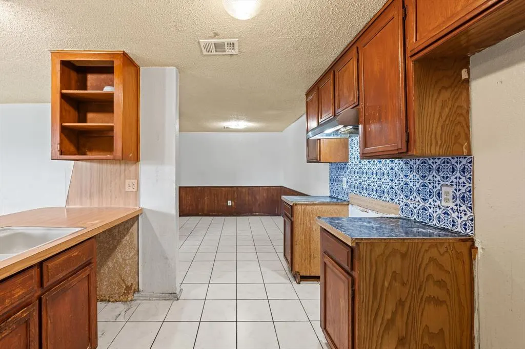 Photo 14 — 7611 NW 113th Place, Oklahoma City, OK 73162