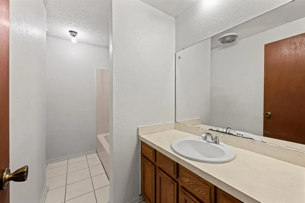 Photo 28 — 7611 NW 113th Place, Oklahoma City, OK 73162