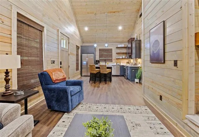 Photo 8 — 973 Burton Road, Broken Bow, OK 74728