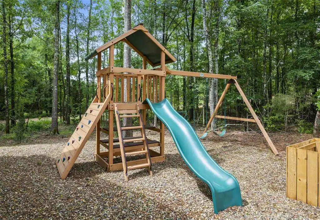 Photo 20 — 973 Burton Road, Broken Bow, OK 74728