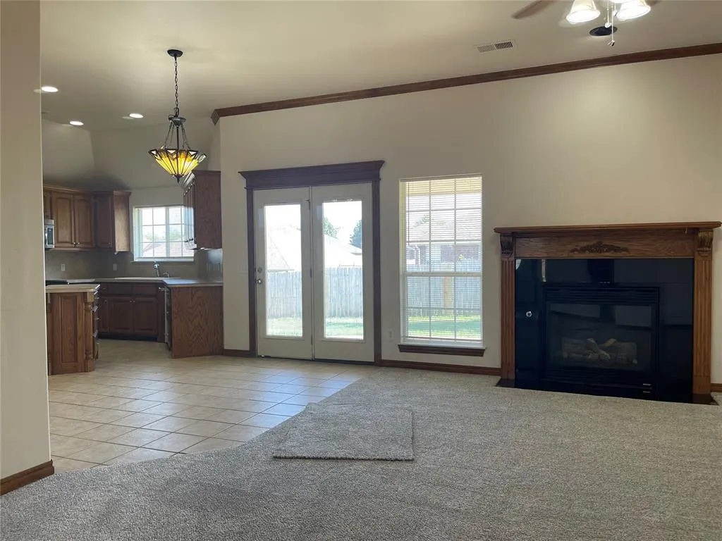 Photo 8 — 11516 Village Avenue, Oklahoma City, OK 73130