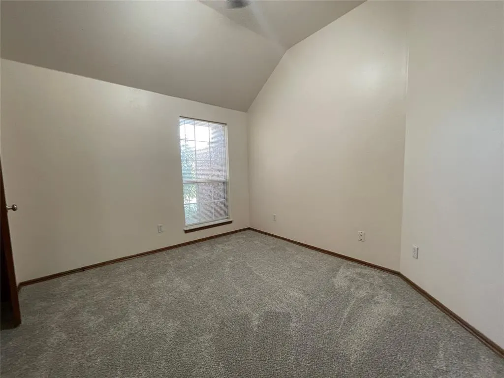 Photo 29 — 11516 Village Avenue, Oklahoma City, OK 73130