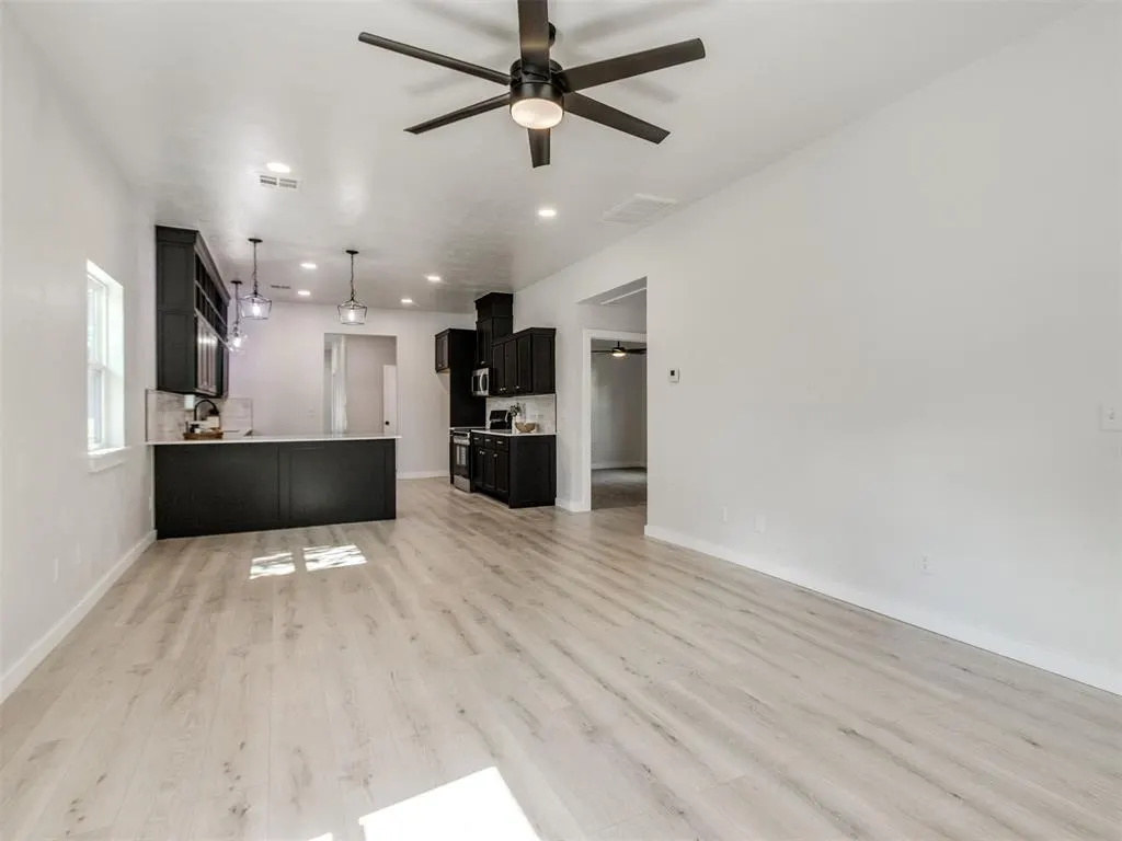 Photo 8 — 1828 W Idaho Avenue, Chickasha, OK 73018