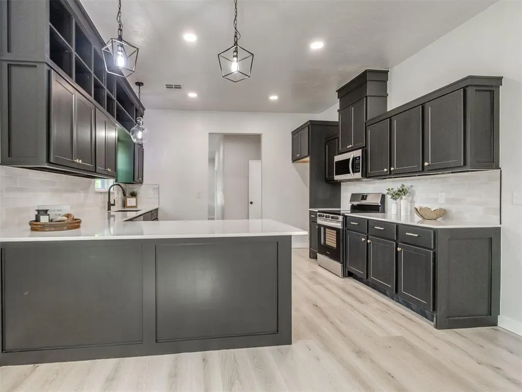 Photo 20 — 1828 W Idaho Avenue, Chickasha, OK 73018