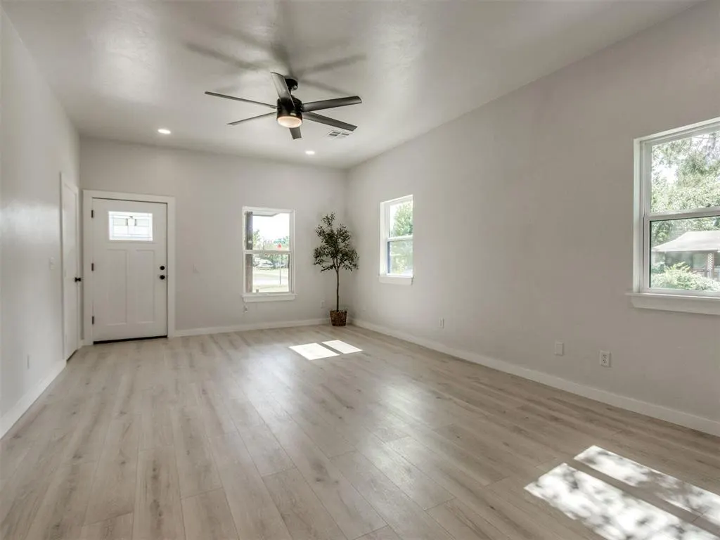 Photo 39 — 1828 W Idaho Avenue, Chickasha, OK 73018