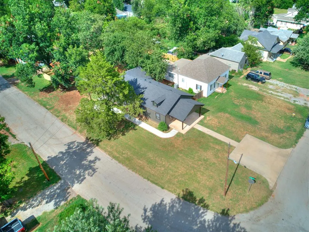 Photo 46 — 1828 W Idaho Avenue, Chickasha, OK 73018