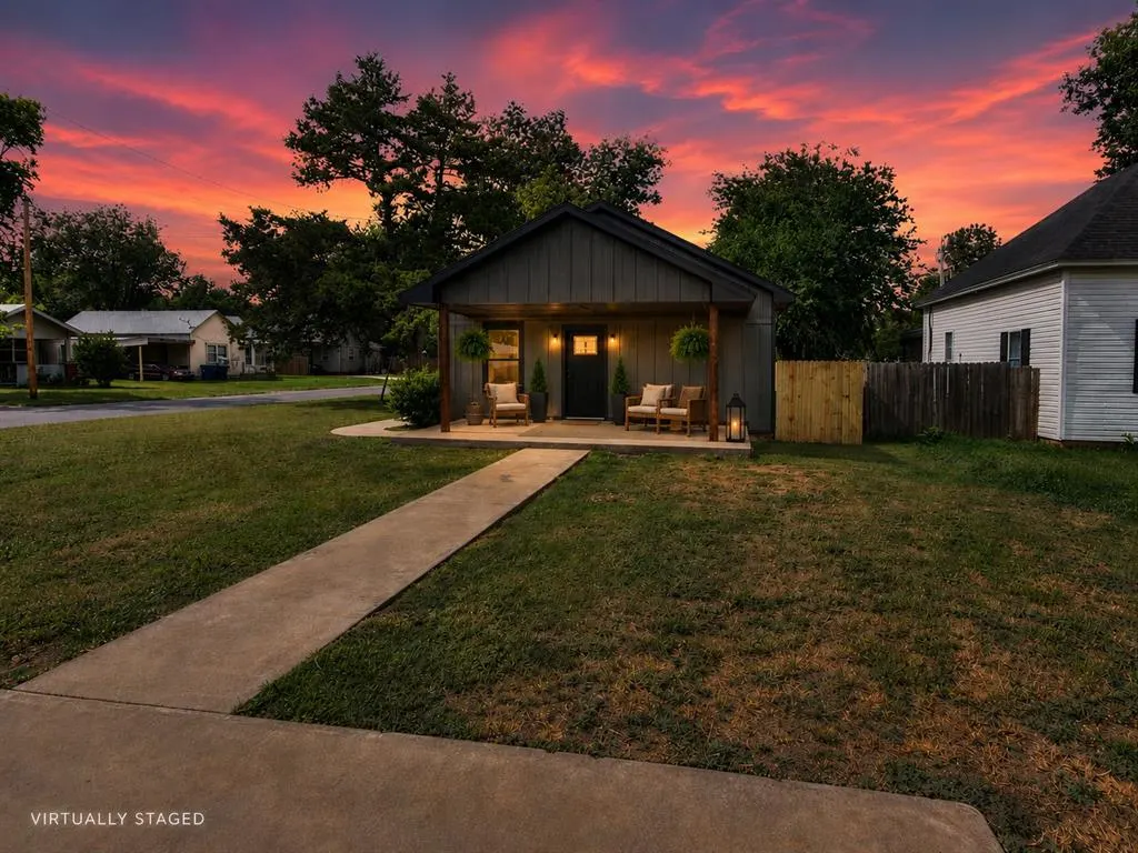 Front exterior — 1828 W Idaho Avenue, Chickasha, OK 73018