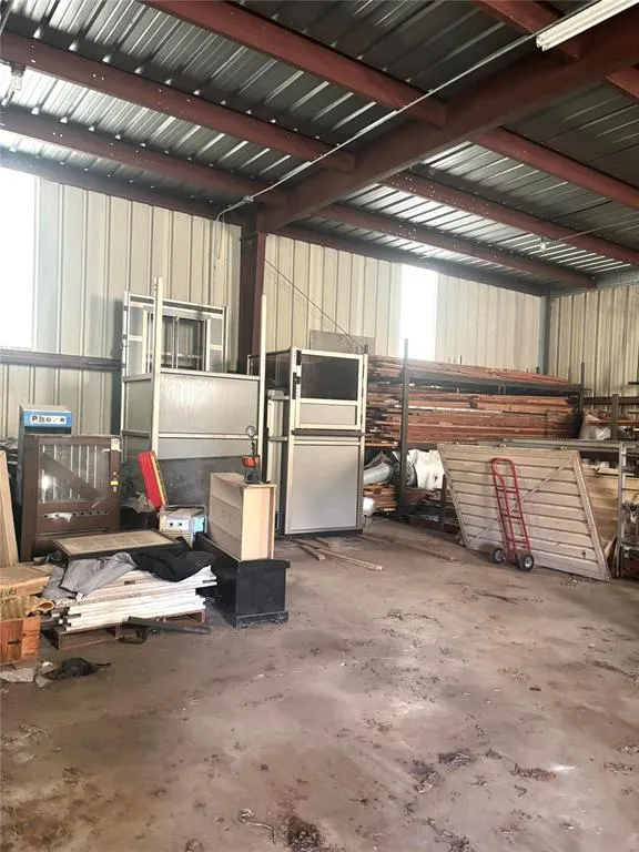 Photo 9 — 2210 Church Avenue, Harrah, OK 73045