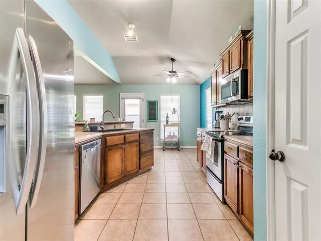 Photo 4 — 1536 NW 123rd Street, Oklahoma City, OK 73120