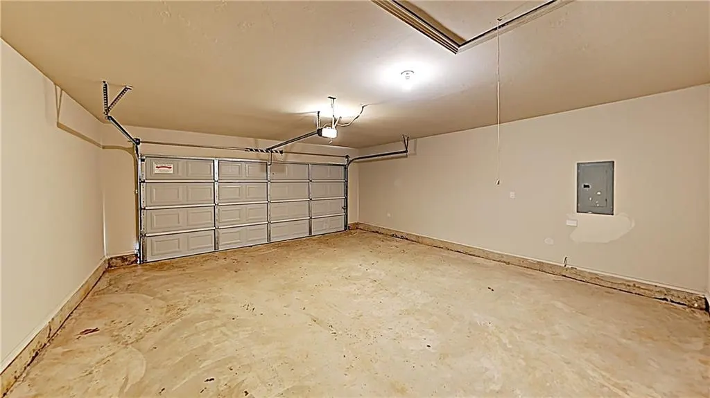Photo 17 — 123 Saint Charles Way, Oklahoma City, OK 73130
