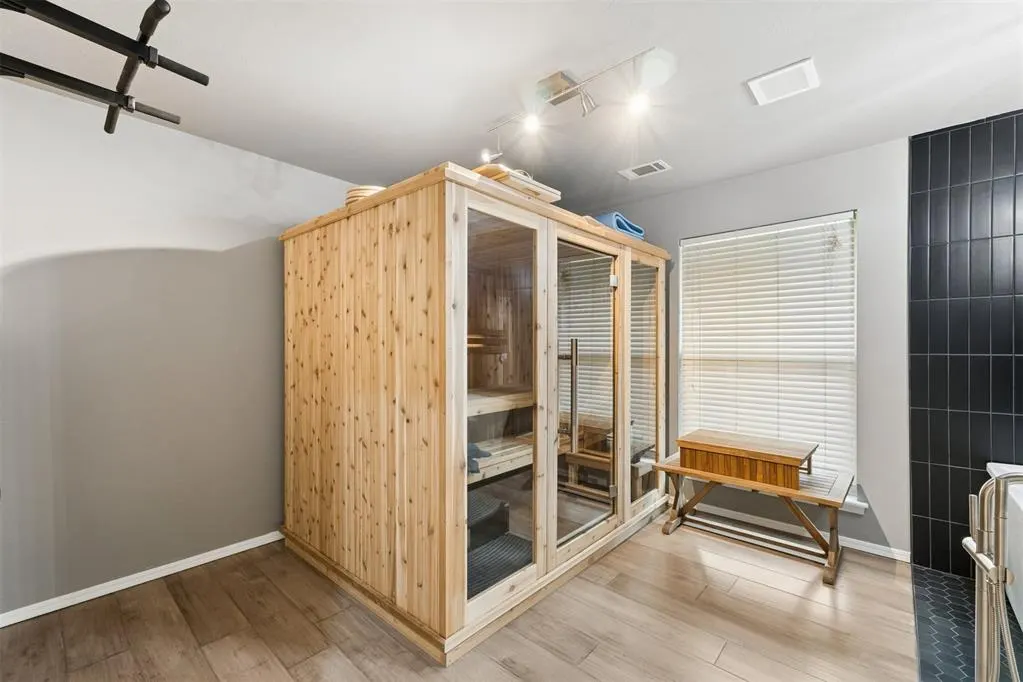 Photo 33 — 4124 Cherry Hill Lane, Oklahoma City, OK 73120
