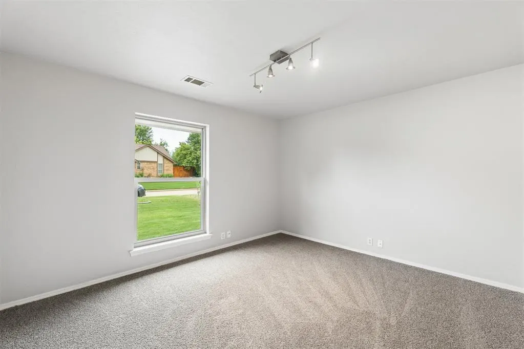 Photo 40 — 4124 Cherry Hill Lane, Oklahoma City, OK 73120