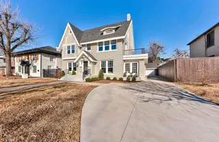 Sold home at 1807 NW 17th Street