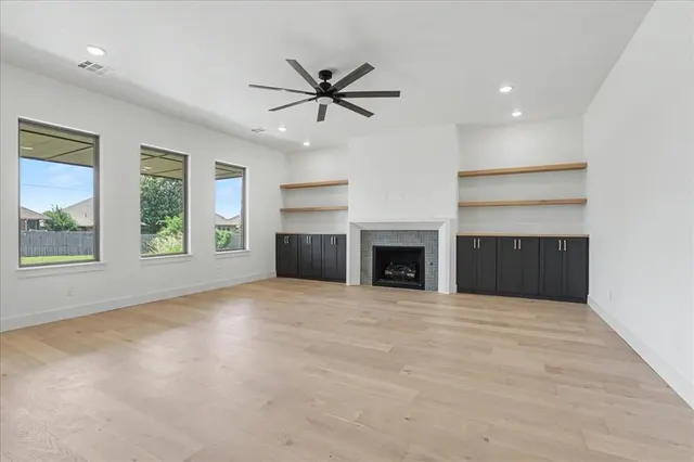 Photo 8 — 3305 Sugar Maple Way, Oklahoma City, OK 73179