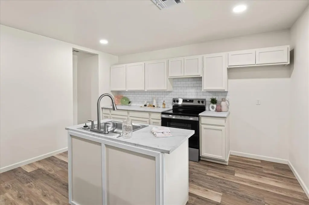 Photo 5 — 917 W Colorado Avenue, Chickasha, OK 73018