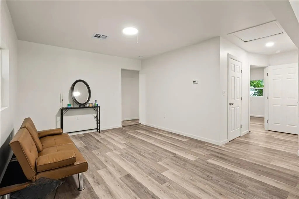Photo 12 — 917 W Colorado Avenue, Chickasha, OK 73018