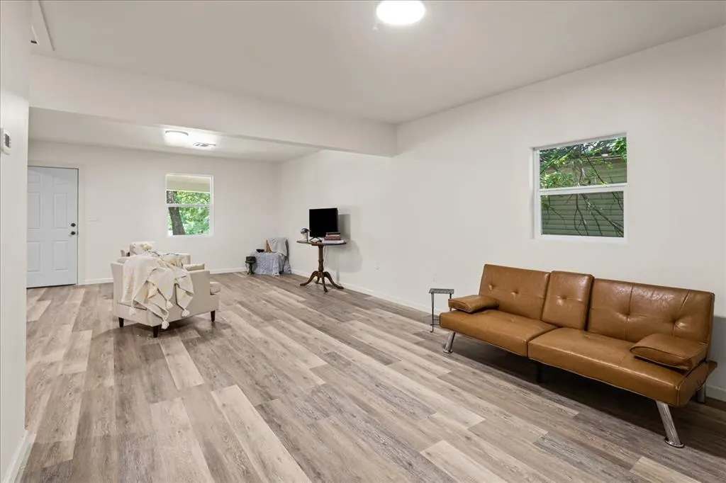 Photo 13 — 917 W Colorado Avenue, Chickasha, OK 73018