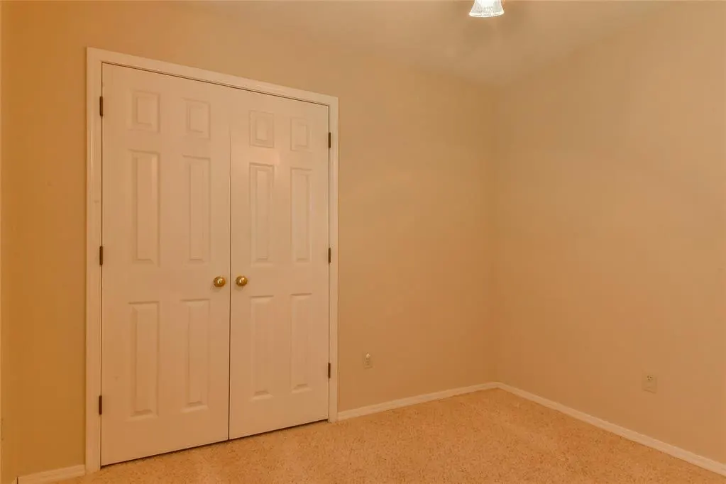Photo 14 — 612 Fox Hunt Lane, Edmond, OK 73003