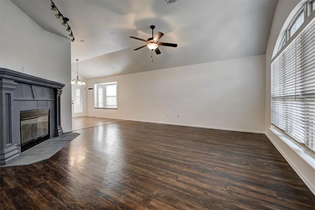 Photo 9 — 417 Tecumseh Meadows Court, Norman, OK 73069