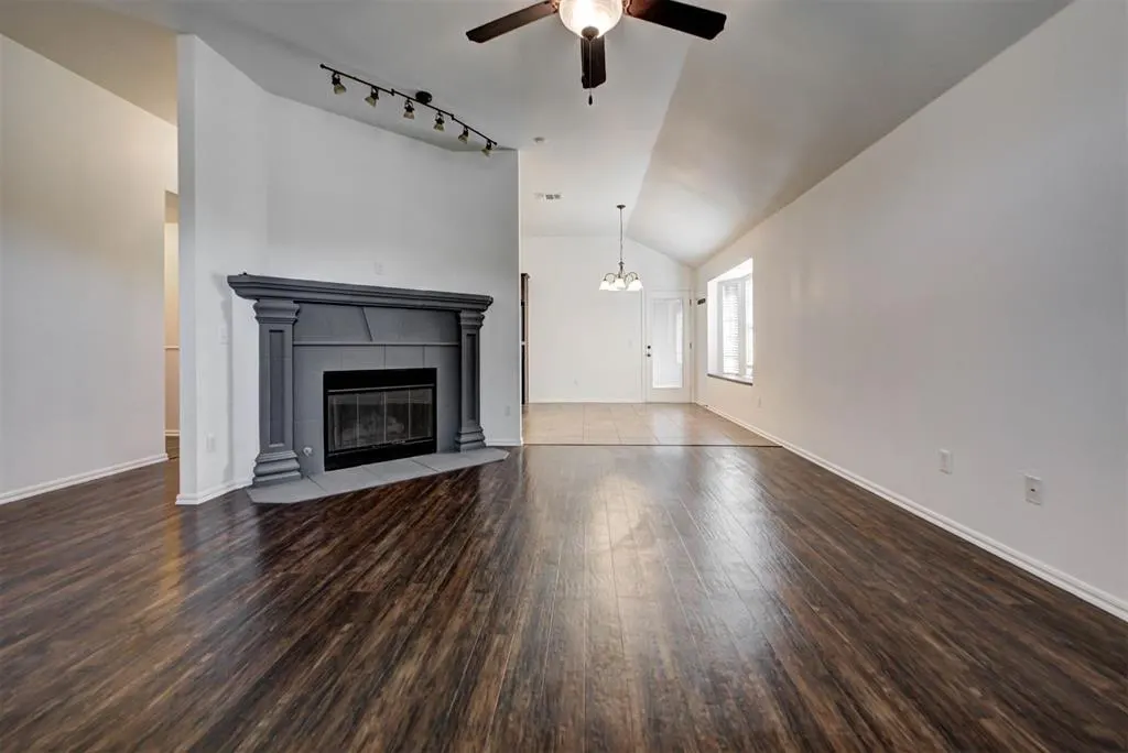 Photo 12 — 417 Tecumseh Meadows Court, Norman, OK 73069