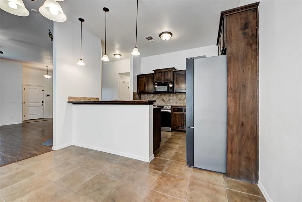 Photo 21 — 417 Tecumseh Meadows Court, Norman, OK 73069