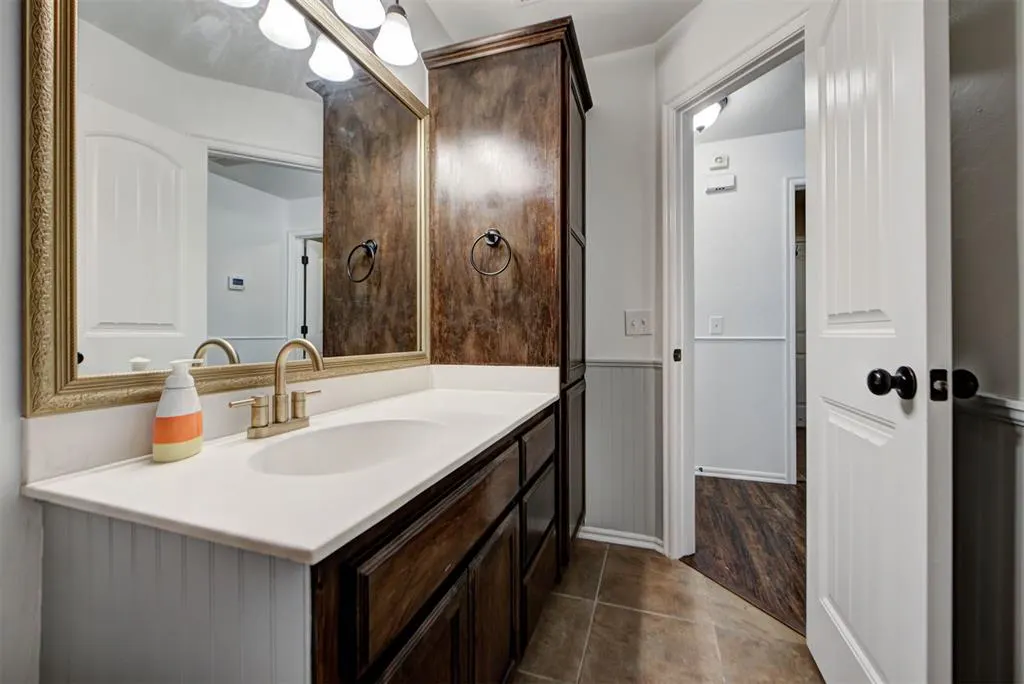Photo 49 — 417 Tecumseh Meadows Court, Norman, OK 73069