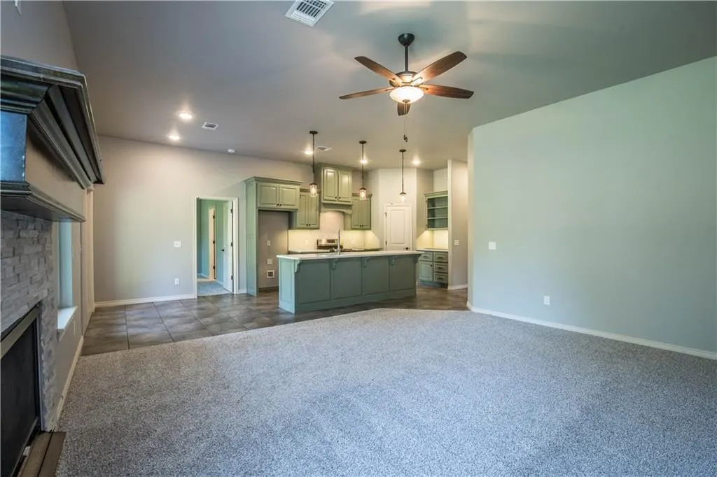 Photo 5 — 2801 Cypress Springs Boulevard, Edmond, OK 73034