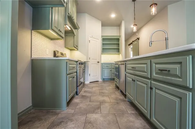 Photo 6 — 2801 Cypress Springs Boulevard, Edmond, OK 73034