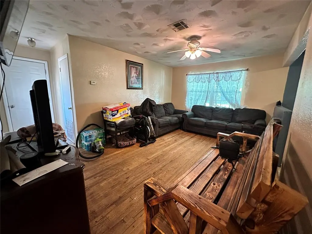 Photo 14 — 641 SE 73rd Street, Oklahoma City, OK 73149