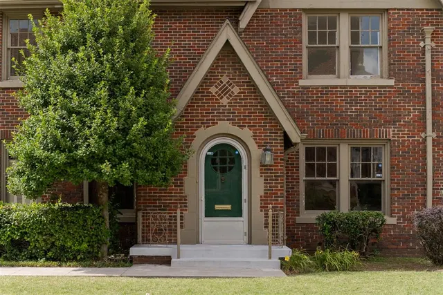 Photo 2 — 1912 NW 18th Street, Oklahoma City, OK 73106