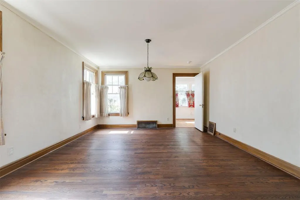 Photo 11 — 1912 NW 18th Street, Oklahoma City, OK 73106