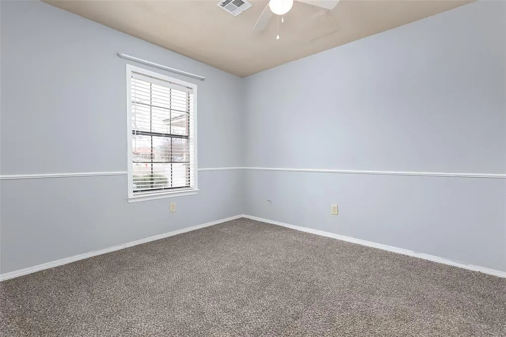 Photo 13 — 10304 Southridge Terrace, Oklahoma City, OK 73159