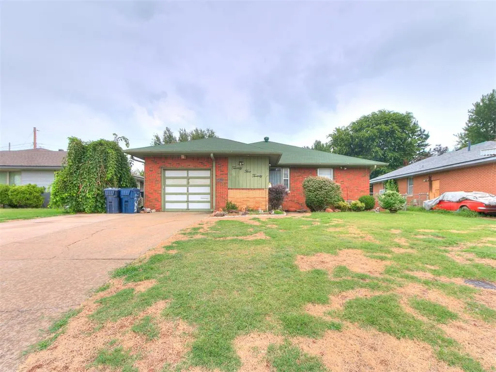 Photo 4 — 2520 SW 50th Street, Oklahoma City, OK 73119