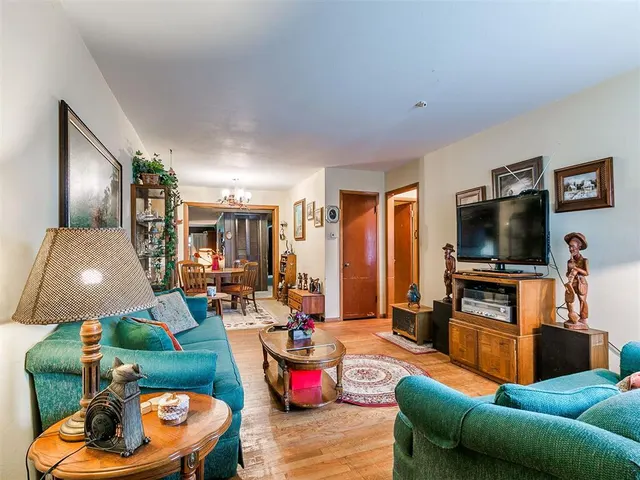 Photo 6 — 2520 SW 50th Street, Oklahoma City, OK 73119