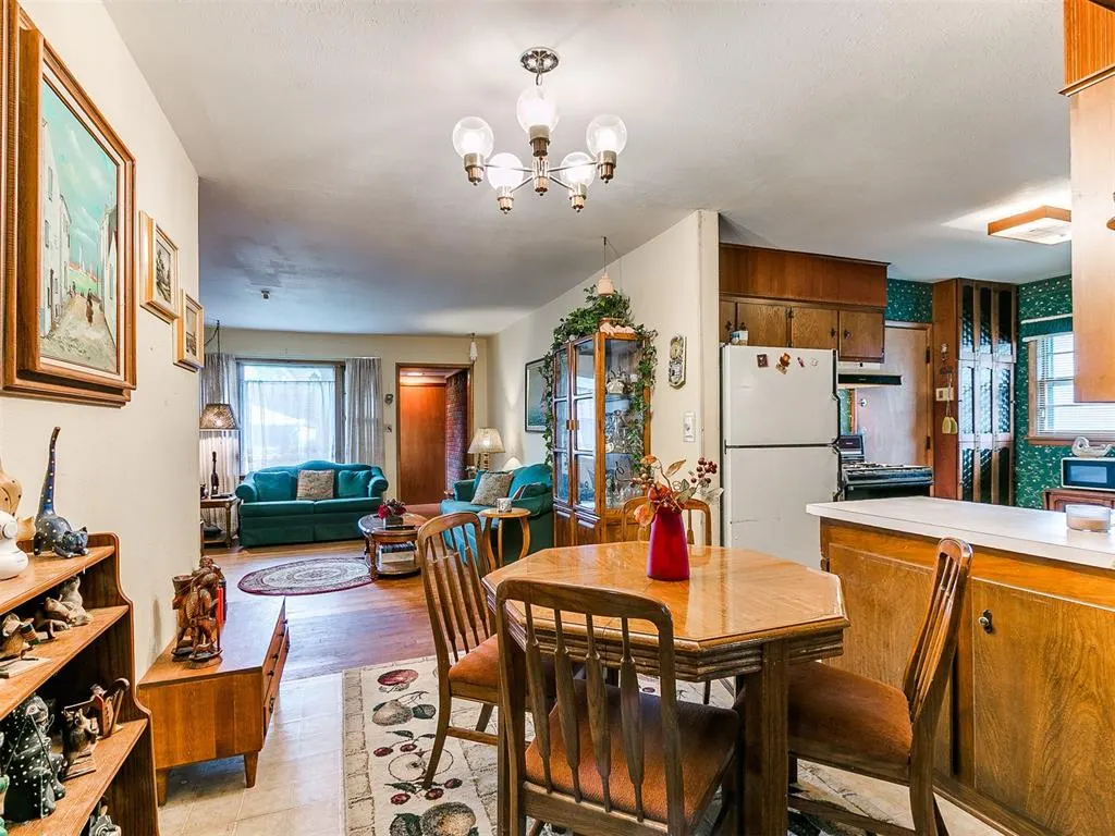 Photo 11 — 2520 SW 50th Street, Oklahoma City, OK 73119