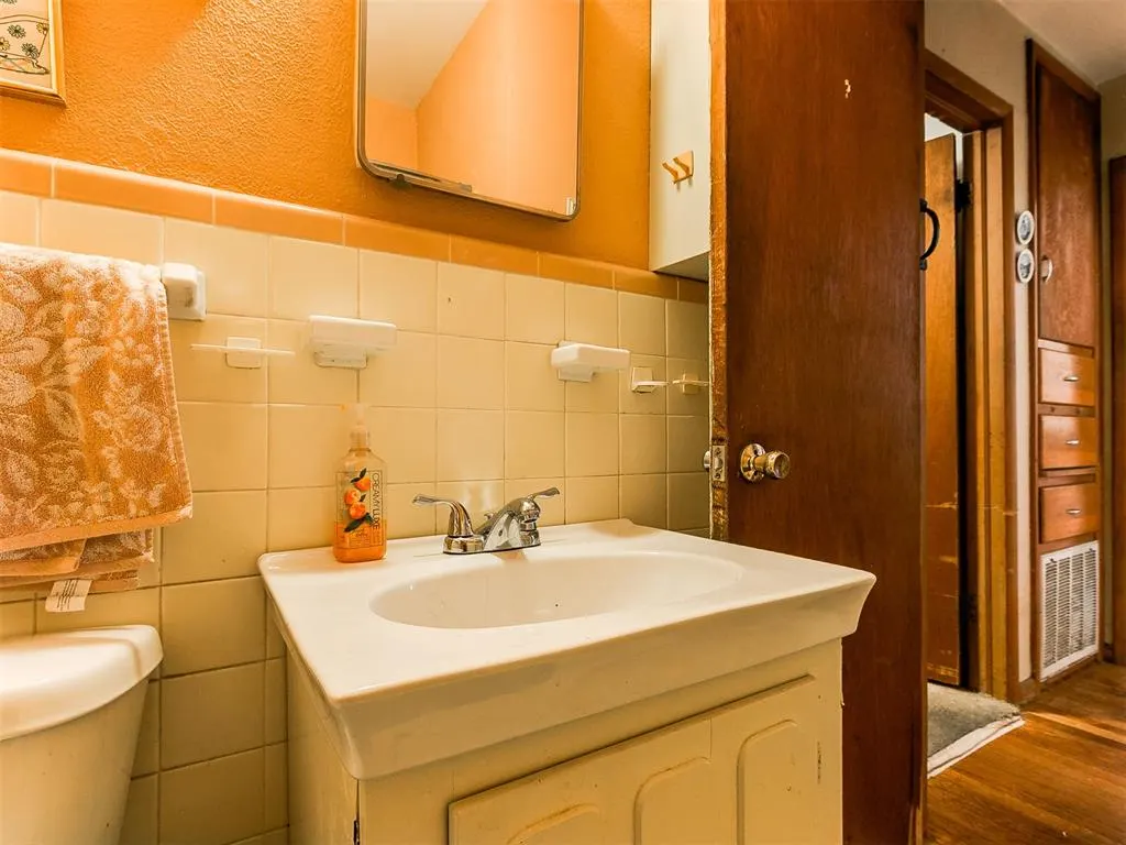 Photo 37 — 2520 SW 50th Street, Oklahoma City, OK 73119