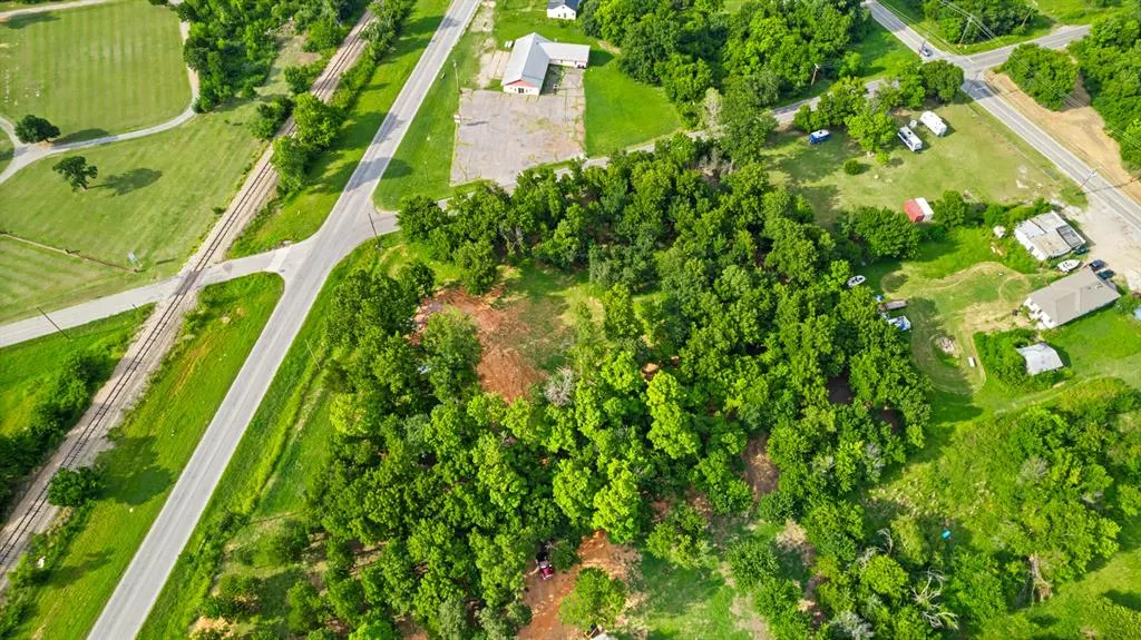 Photo 8 — 10900 E Wilshire Boulevard, Spencer, OK 73084