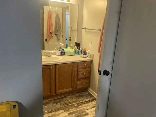 Photo 8 — 227 SE 3rd Street, Moore, OK 73160