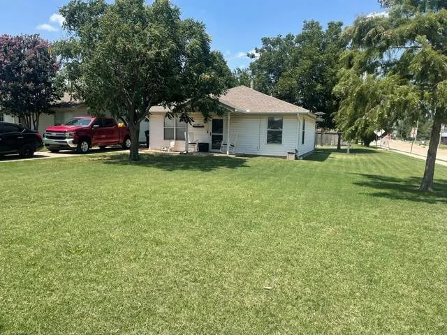 Photo 30 — 227 SE 3rd Street, Moore, OK 73160