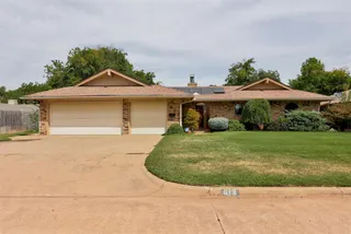 Sold home at 613 SW 63rd Terrace