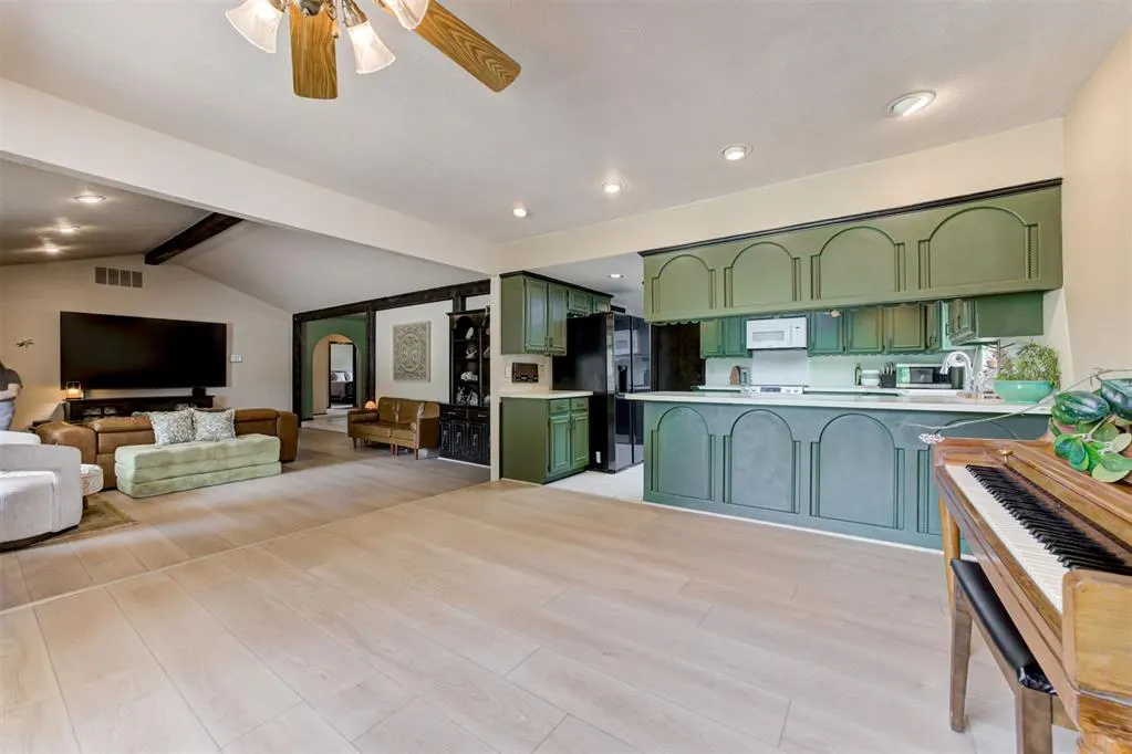 Photo 14 — 613 SW 63rd Terrace, Oklahoma City, OK 73139
