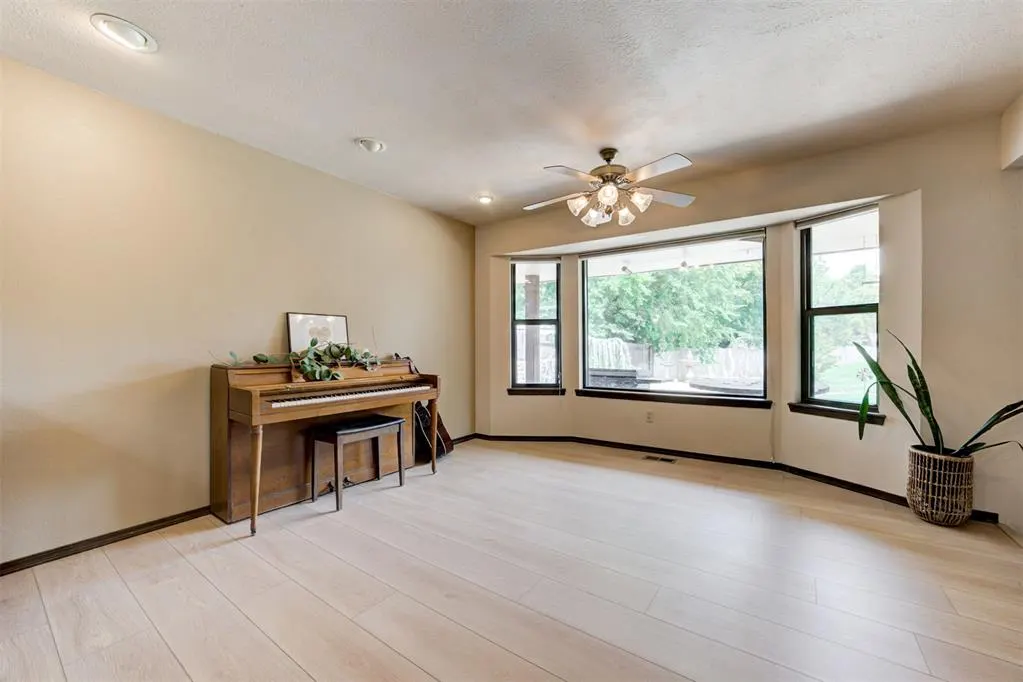 Photo 15 — 613 SW 63rd Terrace, Oklahoma City, OK 73139