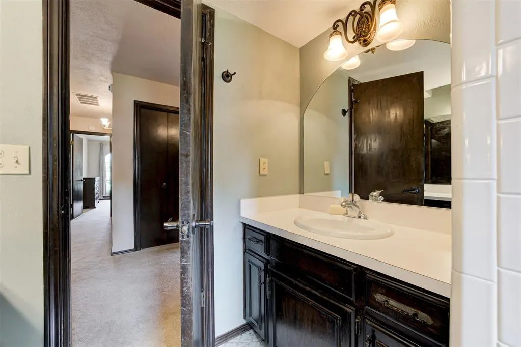 Photo 32 — 613 SW 63rd Terrace, Oklahoma City, OK 73139