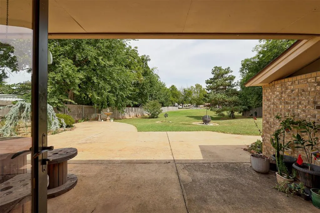 Photo 37 — 613 SW 63rd Terrace, Oklahoma City, OK 73139
