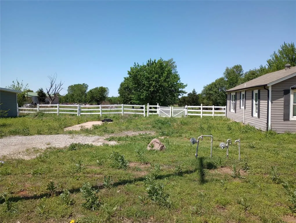 Photo 2 — 2651 N HARRAH Road, Harrah, OK 73045