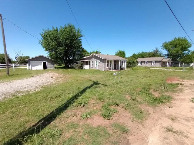 Photo 6 — 2651 N HARRAH Road, Harrah, OK 73045