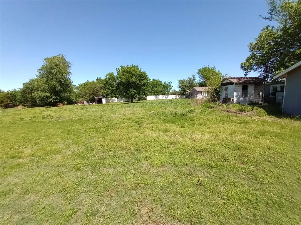 Photo 9 — 2651 N HARRAH Road, Harrah, OK 73045