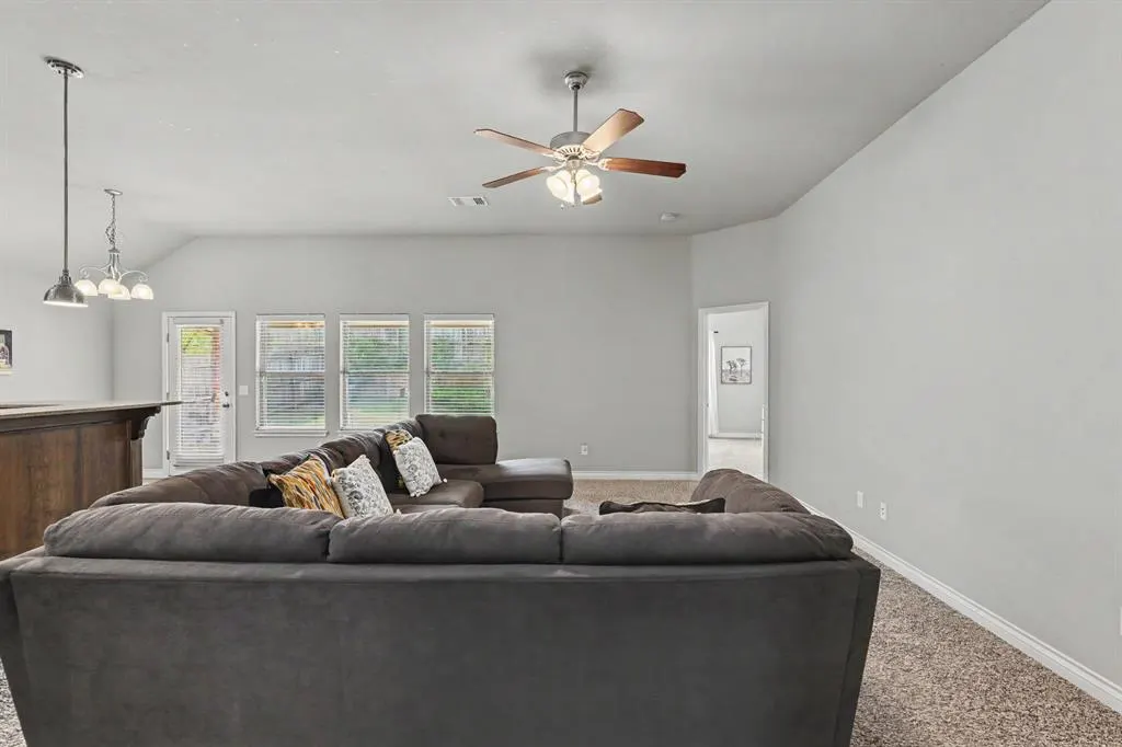Photo 6 — 12508 SE 18th Street, Choctaw, OK 73020